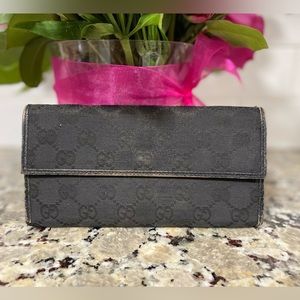 GUCCI Logo GG Black Large Wallet 💯 AUTHENTIC